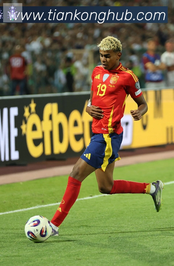 劳塔罗·马丁内斯